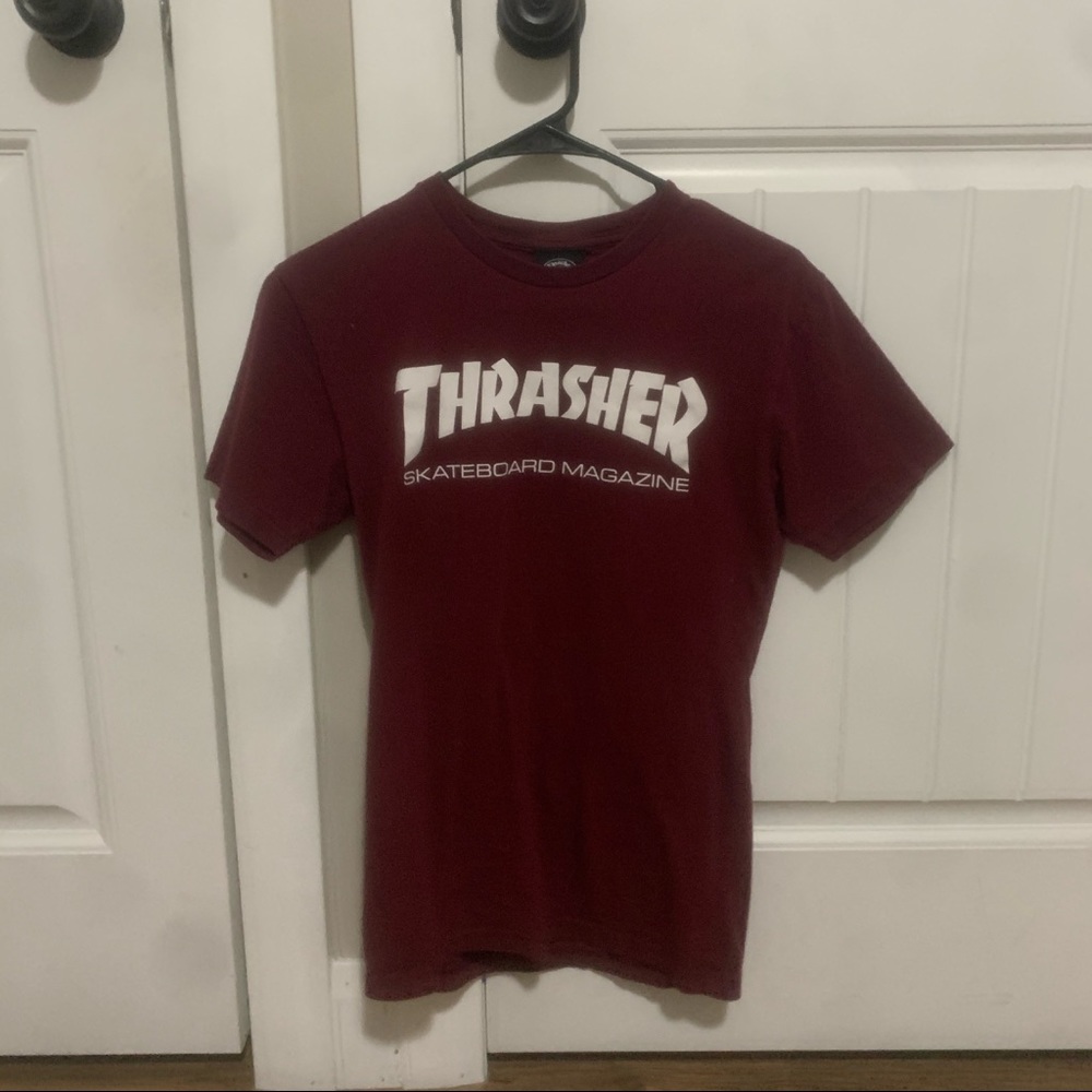 maroon thrasher tee